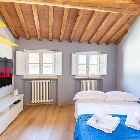 Casa San Paolino Dentro Le MuraElegant Flat Wifi E Selfcheckin Lucca Exterior photo